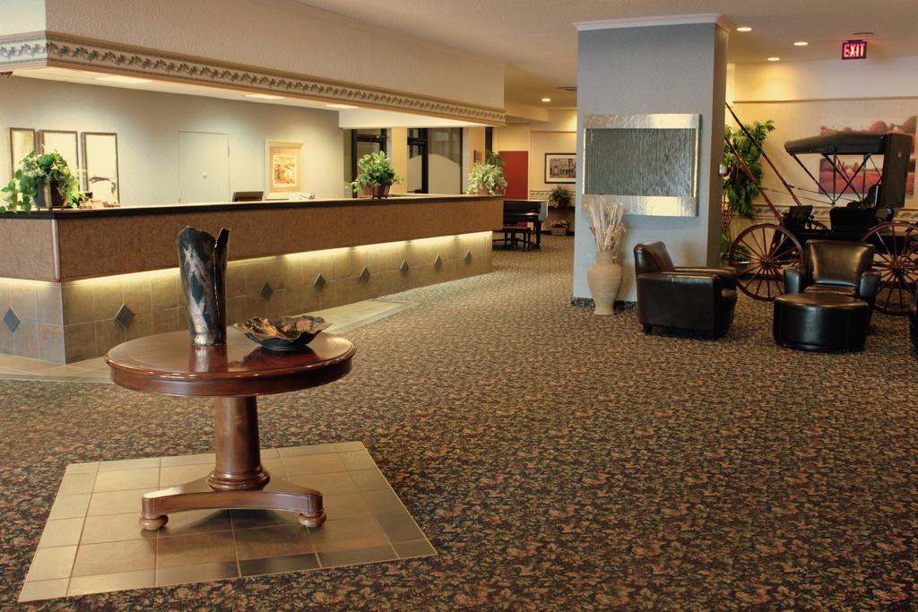 Westlock Inn & Conference Centre ภายนอก รูปภาพ